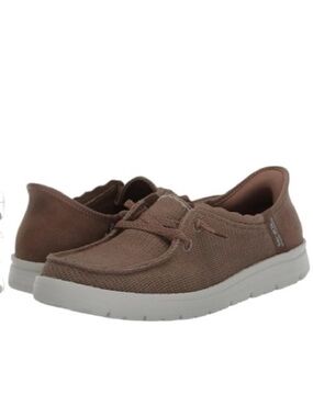 Skechers Modern Comfort Women's Women's Venice - Coastal Groove, Size 10, NWT